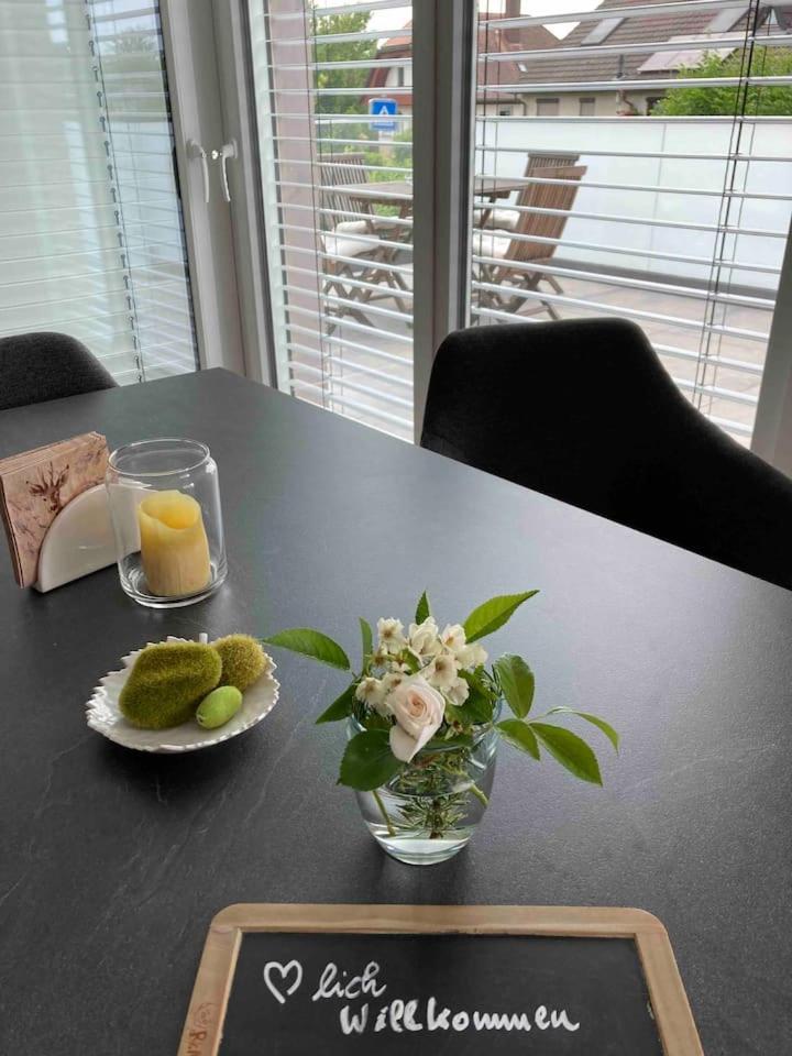 Neues Penthouse-Loft Mit Konuskarte Fuer Gratis Oepnv Apartment Ehrenkirchen Exterior photo